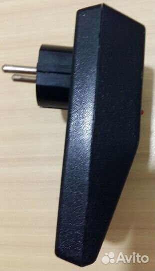 Зарядное устройство для пальчиковых батареек