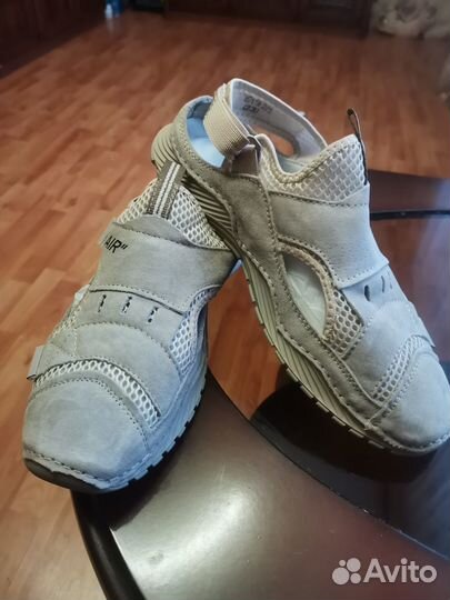 Сандалии летние