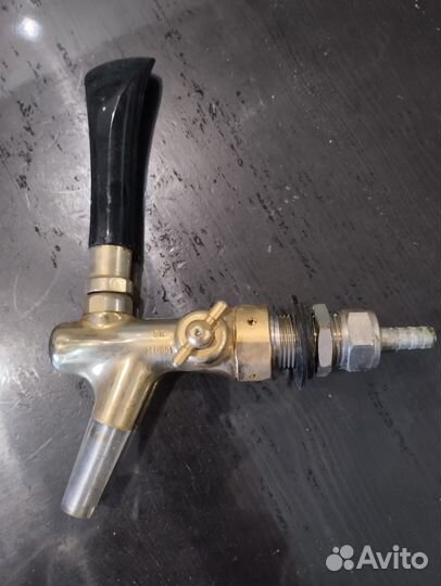 Декоративный кран