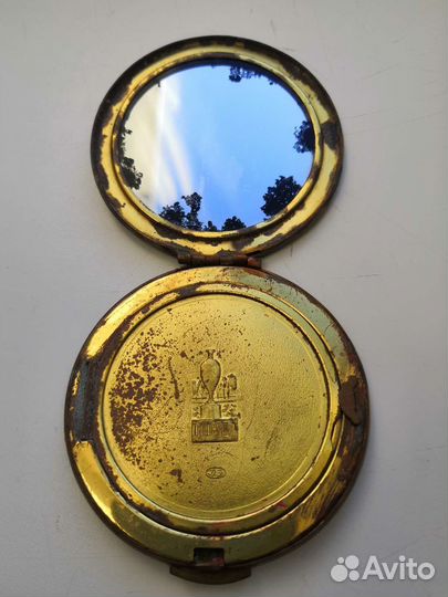 Пудренница СССР