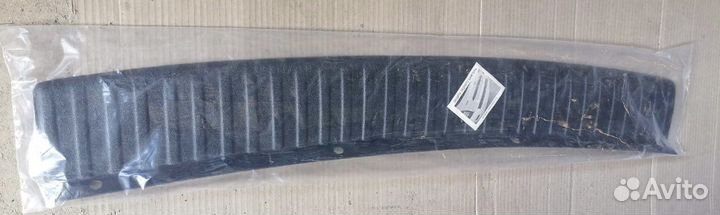 Накладка заднего бампера на Лада калина универсал