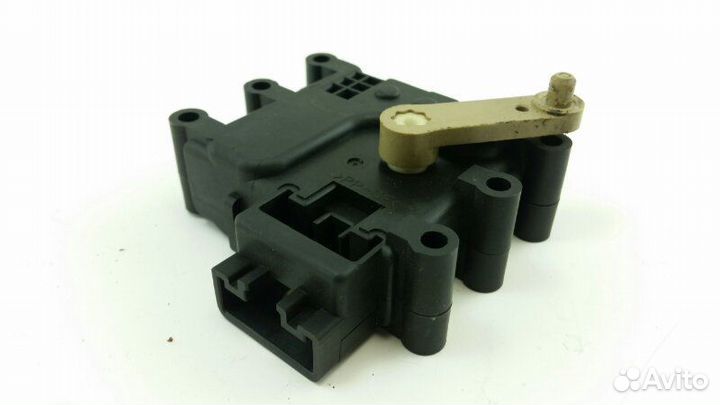 Сервопривод заслонок печки Mazda 6 GG L8 2002