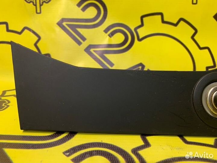 Прикуриватель Toyota Harrier GSU30 2grfe 2006.10