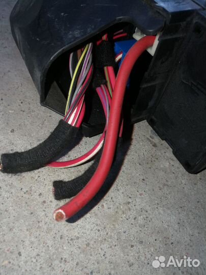 Блок предохранителей mini clubman R55 restailing