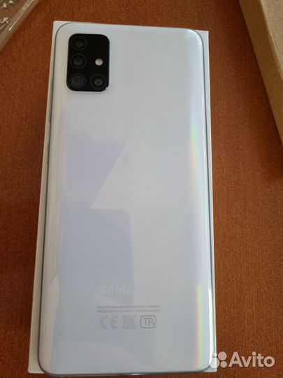 Samsung Galaxy A51, 4/64 ГБ