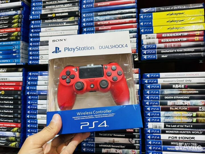 Sony PS4 геймпад красный