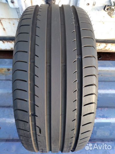 Vredestein Ultrac Cento 215/50 R17