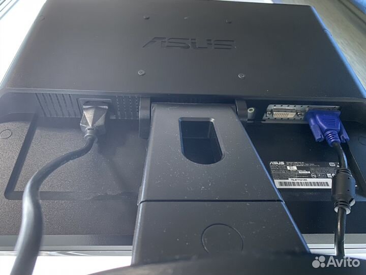 Монитор для компьютера asus
