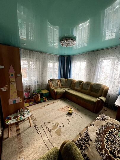 Дом 64 м² на участке 3 сот.