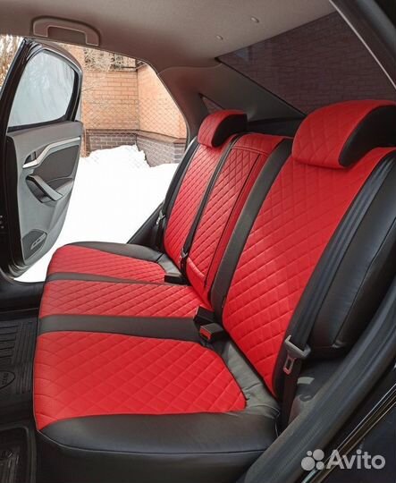 Автомобильные чехлы из экокожи на LADA Vesta