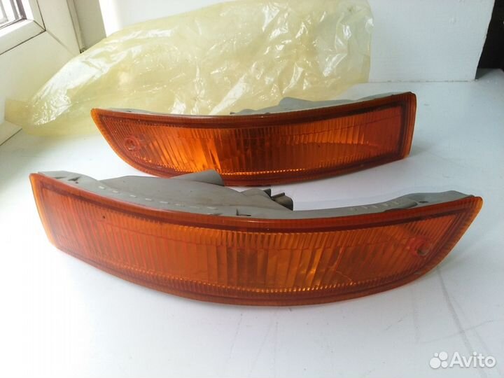 Указатели поворота toyota corona AT19x, ST19x. нов