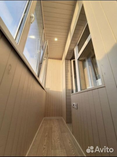 Остекление балкона с отделкой