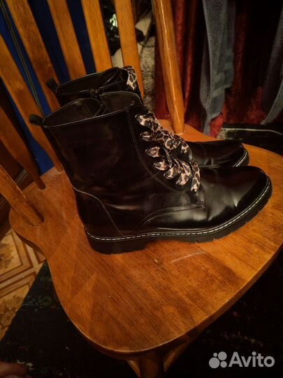 Ботинки женские