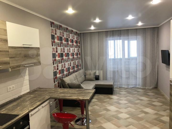 Квартира-студия, 33 м², 14/17 эт.