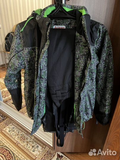 Детский горнолыжный костюм