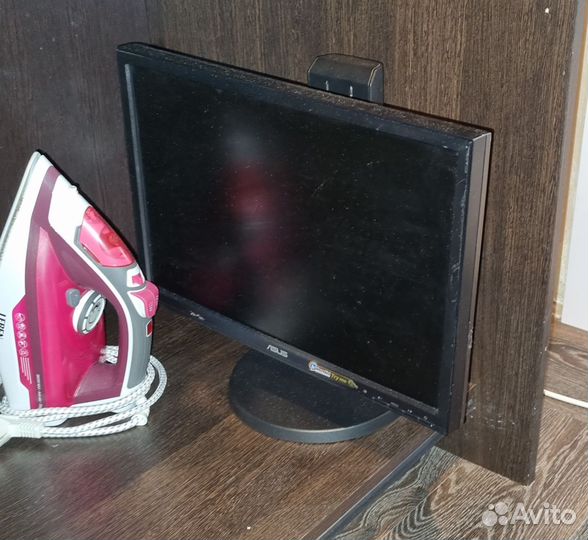 Монитор Asus 19', поворачивающийся