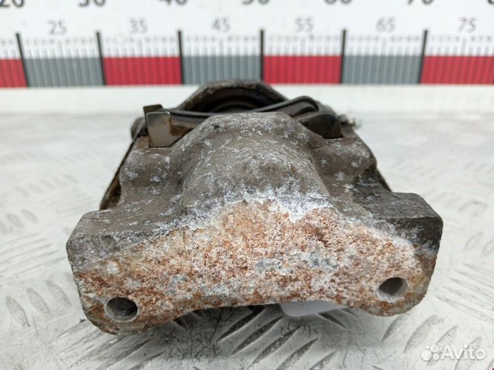 Суппорт задний левый для Peugeot-Citroen C5 1