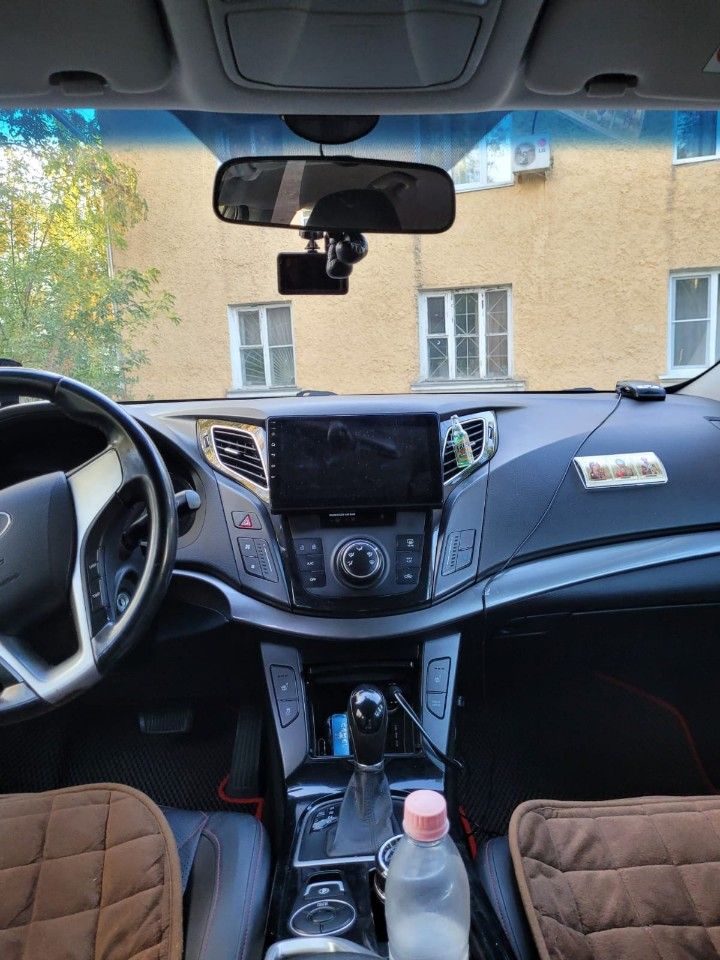 Hyundai i40: фото владельца