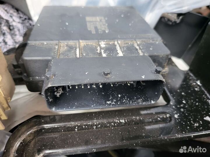 Блок управления подвеской ECS Genesis G80