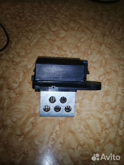 Резистор вентилятора охлаждения пежо ситроен