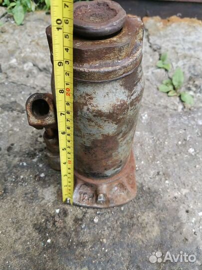 Домкраты 1т,2т,3т,5т,12т