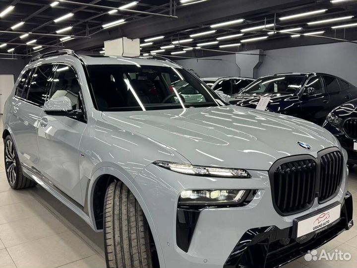 BMW X7 3.0 AT, 2024, 33 км