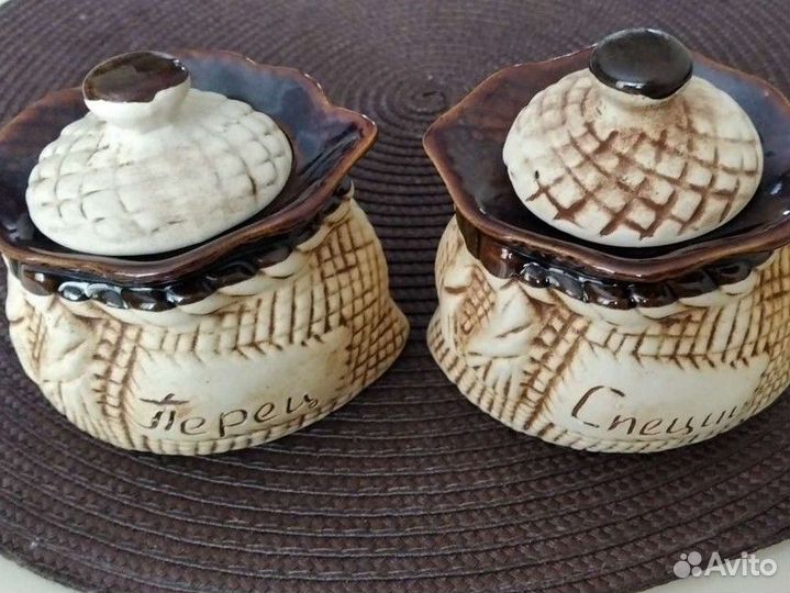 Декоративные керамические емкости для специй