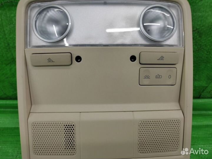 Плафон салонный перед. Volkswagen Tiguan