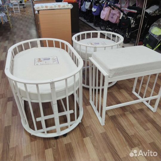 Детская кроватка трансформер овальная