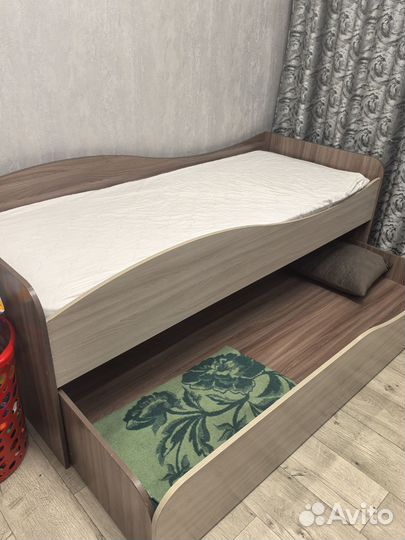 Двухъярусная кровать бу