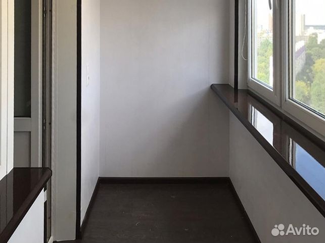 Остекление балконов под ключ