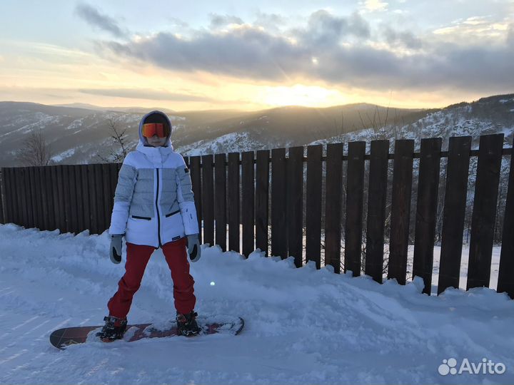 Горнолыжный костюм женский