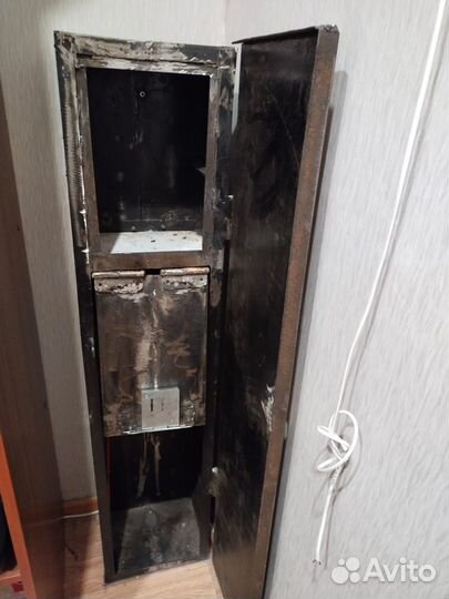 Оружейный сейф