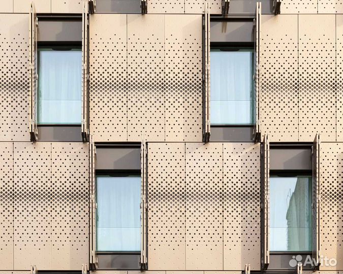 Фигурные панели фасада домов с подсветкой и без