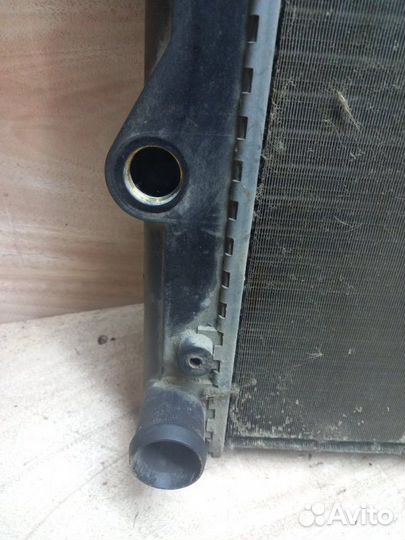 Радиатор охлаждения двигателя Audi 80 B2 DS