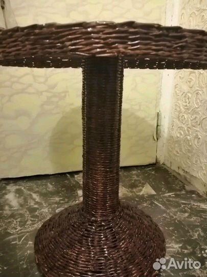 Ручная работа столик