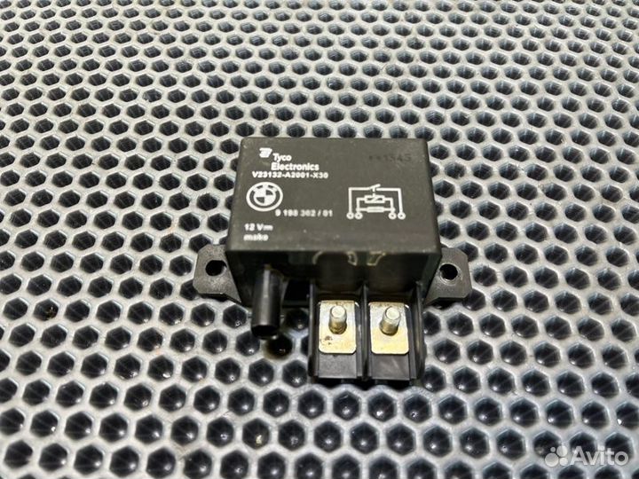 Реле вентилятора Bmw X5 F15 N57D30A 2014