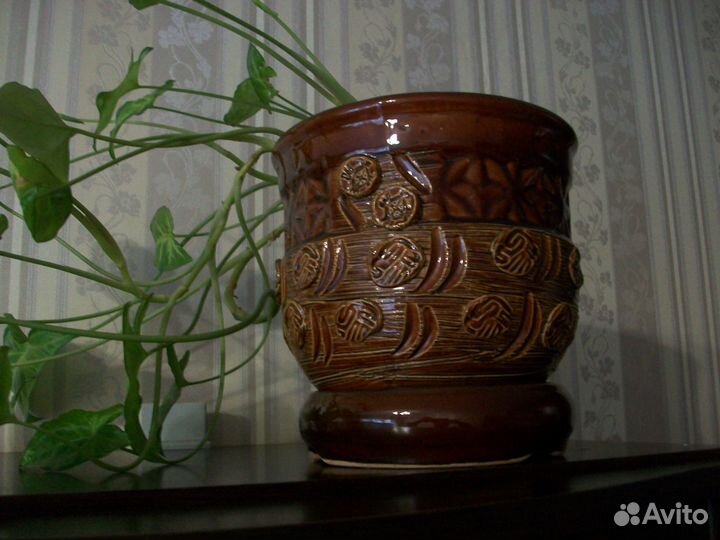 Горшок цветочный керамический