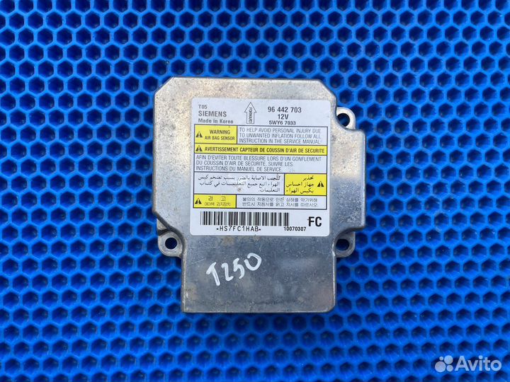 Блок управления air bag Шевроле Авео Т250