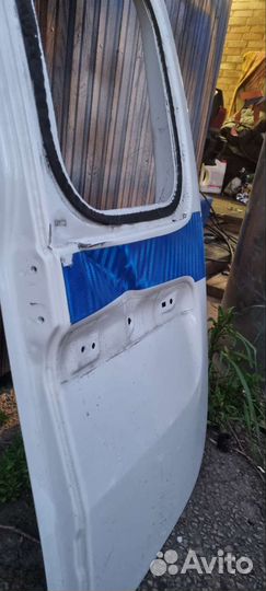 Дверь LADA largus