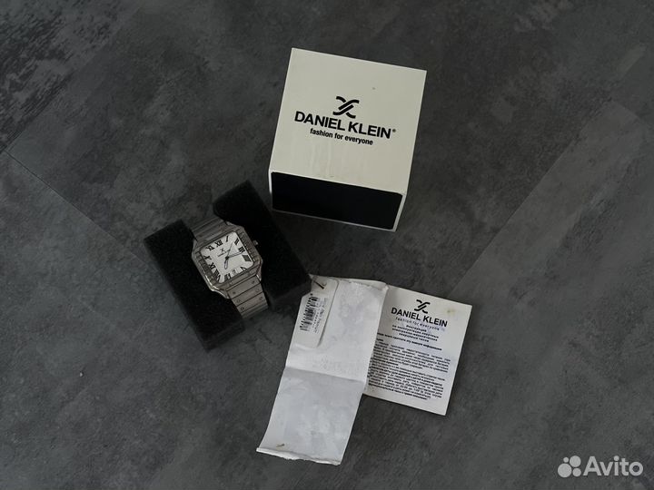 Часы daniel klein