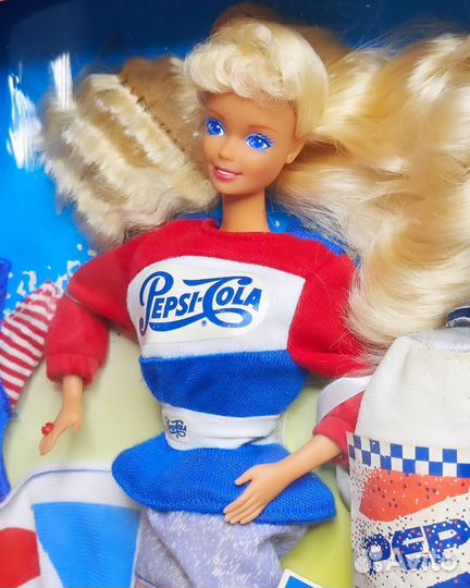 Pepsi Spirit Barbie Blonde 1989