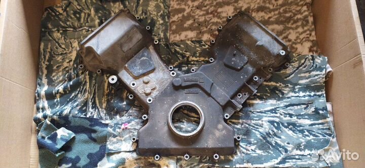 Крышка двигателя передняя Range Rover 4,2