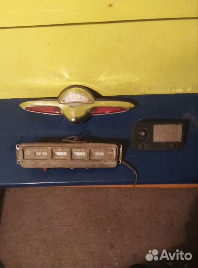 Накладка крышки багажника Газ-21