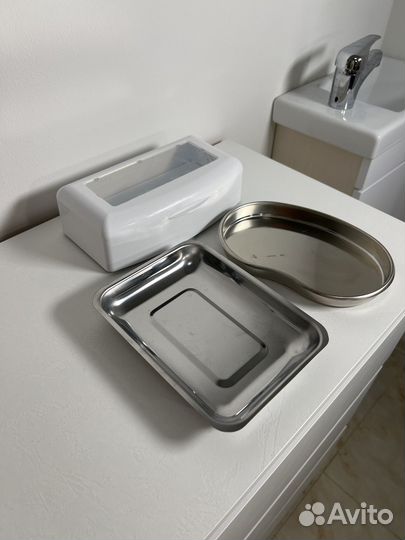 Емкость для стерилизации бокс и 2 лотка комплект