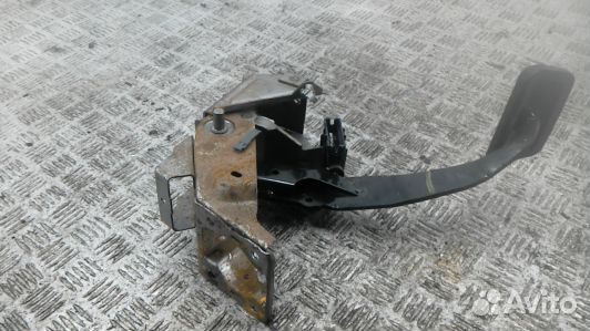 Педаль газа mazda CX-9 1 (72F04NW01)