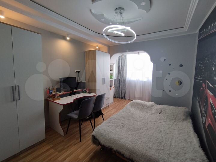 3-к. квартира, 77 м², 11/12 эт.