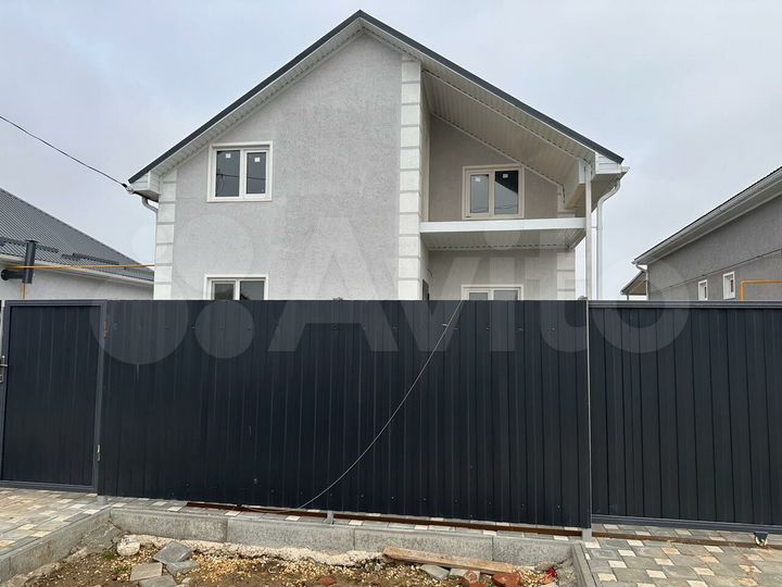 Дом 143 м² на участке 4,5 сот.