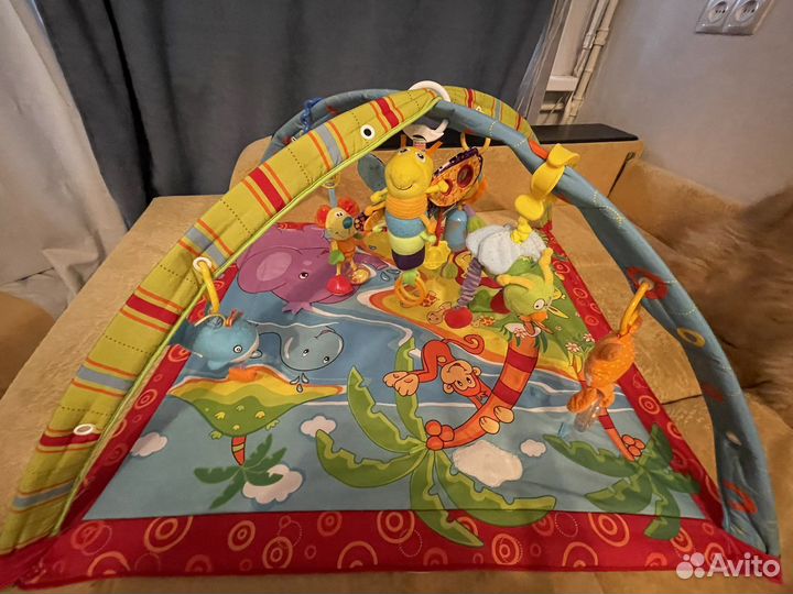 Развивающий коврик