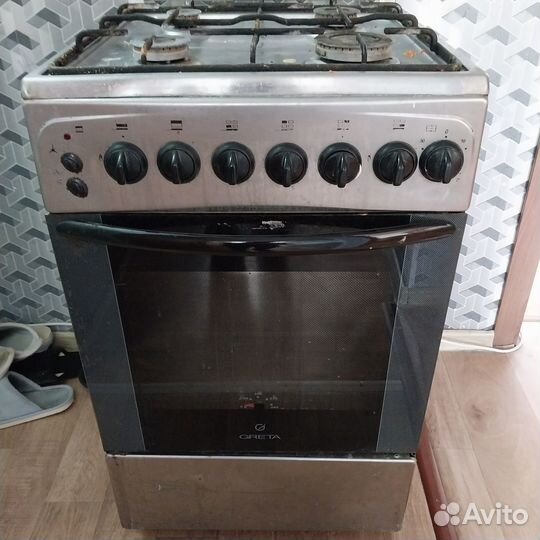 Продам газовую плиту